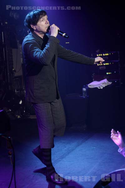 SPARKS - 2013-05-24 - PARIS - La Maroquinerie - Russell Mael